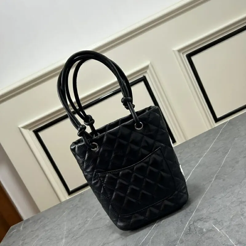 chanel aaa qualite sac a main  pour femme s_11b31042